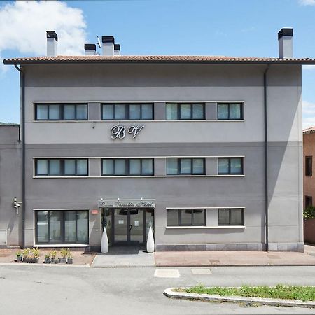 Hotel Berri Versalles Renteria Bagian luar foto