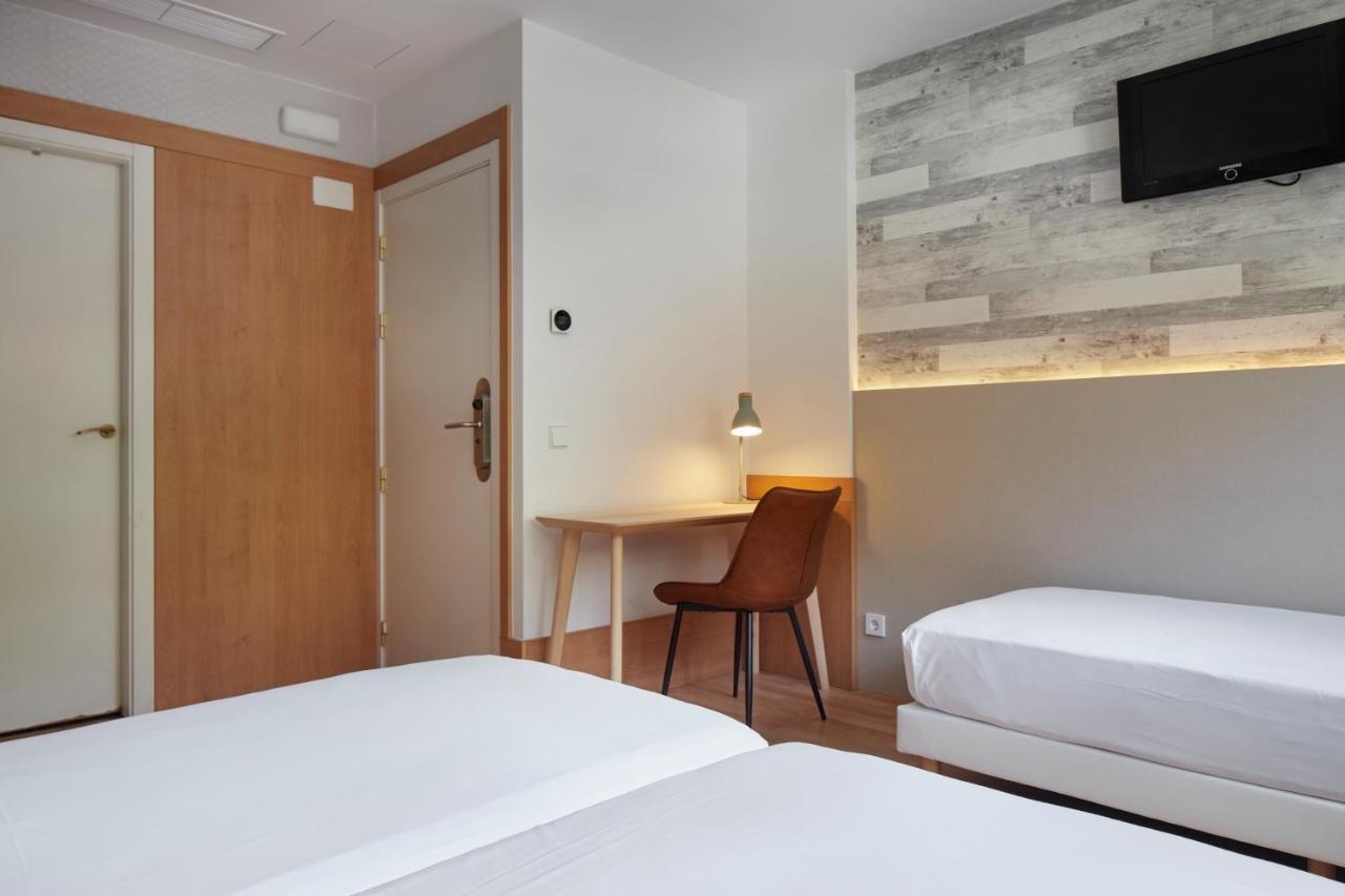 Hotel Berri Versalles Renteria Bagian luar foto